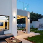 Profilia Villa *